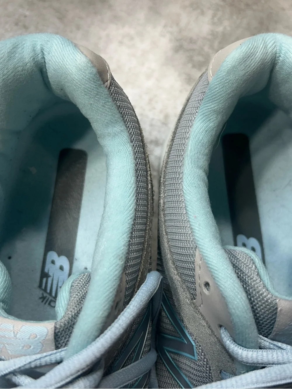 New Balance 877 V1 Women's Size 11 Grey & Light Blue Walking Sneakers Shoes